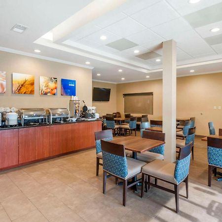 Comfort Inn & Suites Блайтвил Екстериор снимка